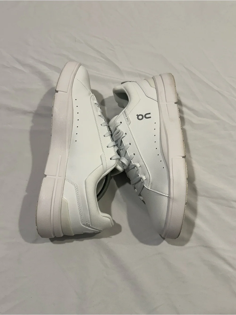 On Running The Roger Advantage Men’s Sneakers Men’s 10.5